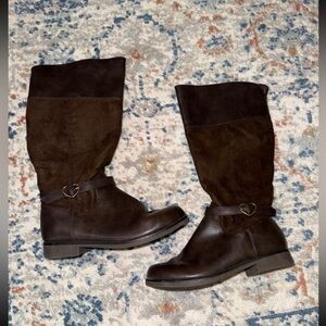 Girls Childrens Place brown Boots. Size 2